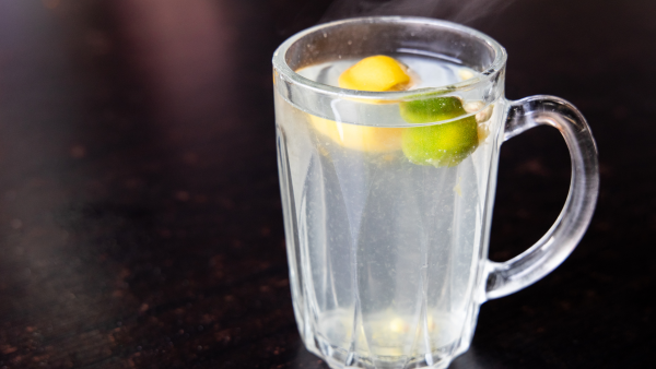 8 Manfaat Minum Air Jeruk Nipis Hangat Sebelum Tidur