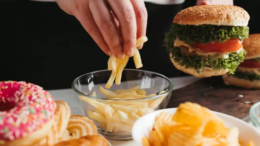 Jenis-Jenis Makanan yang Tidak Sehat