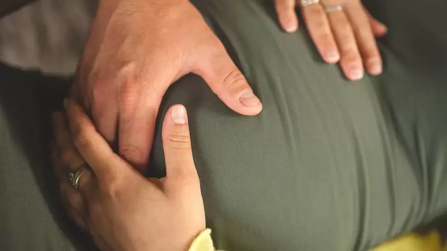 Bahaya Nyeri Ulu Hati pada Ibu Hamil: Kenali Gejala, Penyebab, dan Tindakan Pencegahan yang Penting