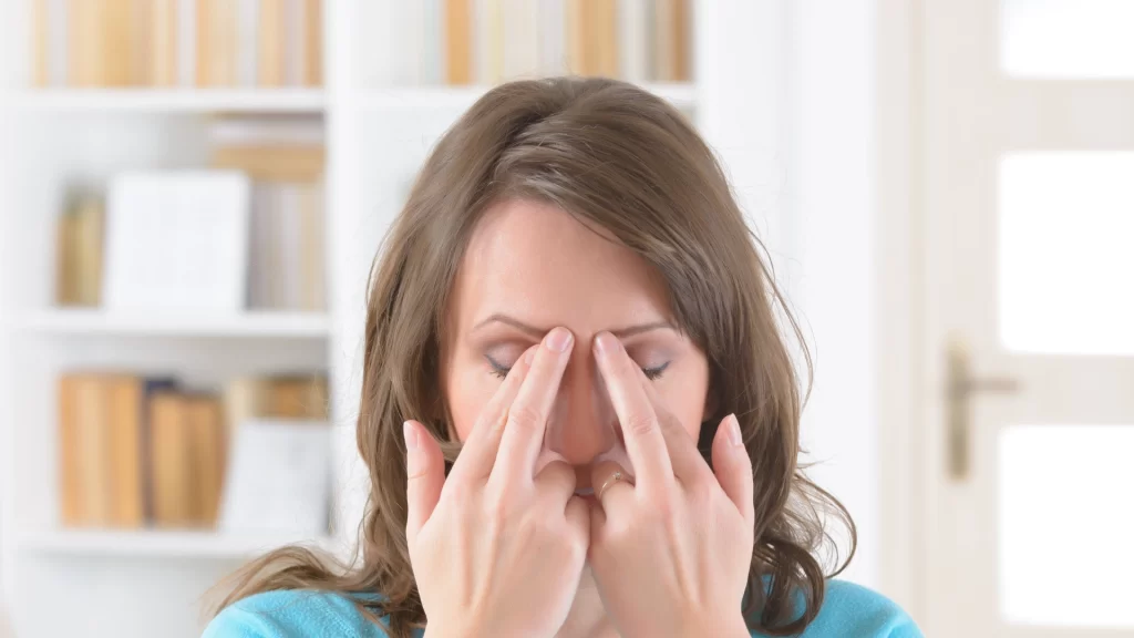 pijatan untuk sakit kepala karena flu