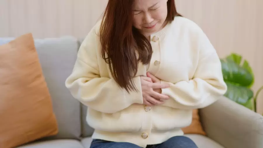 Ini Cara Mengatasi Sakit Perut yang Terasa Seperti Ditarik Kuat